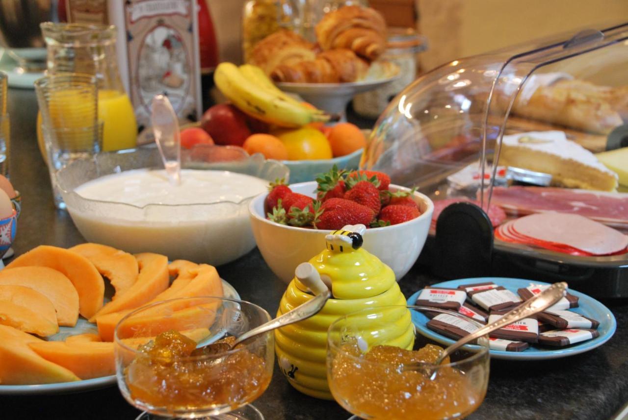 D'hotes Le Moulin Bertrand Bed & Breakfast *